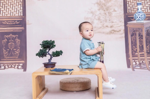 潜江蜡笔小新美伢怀孕